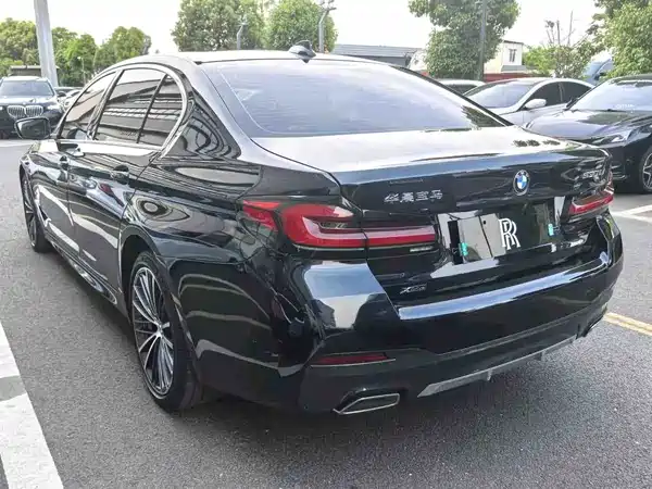 BMW 5 Series 2022