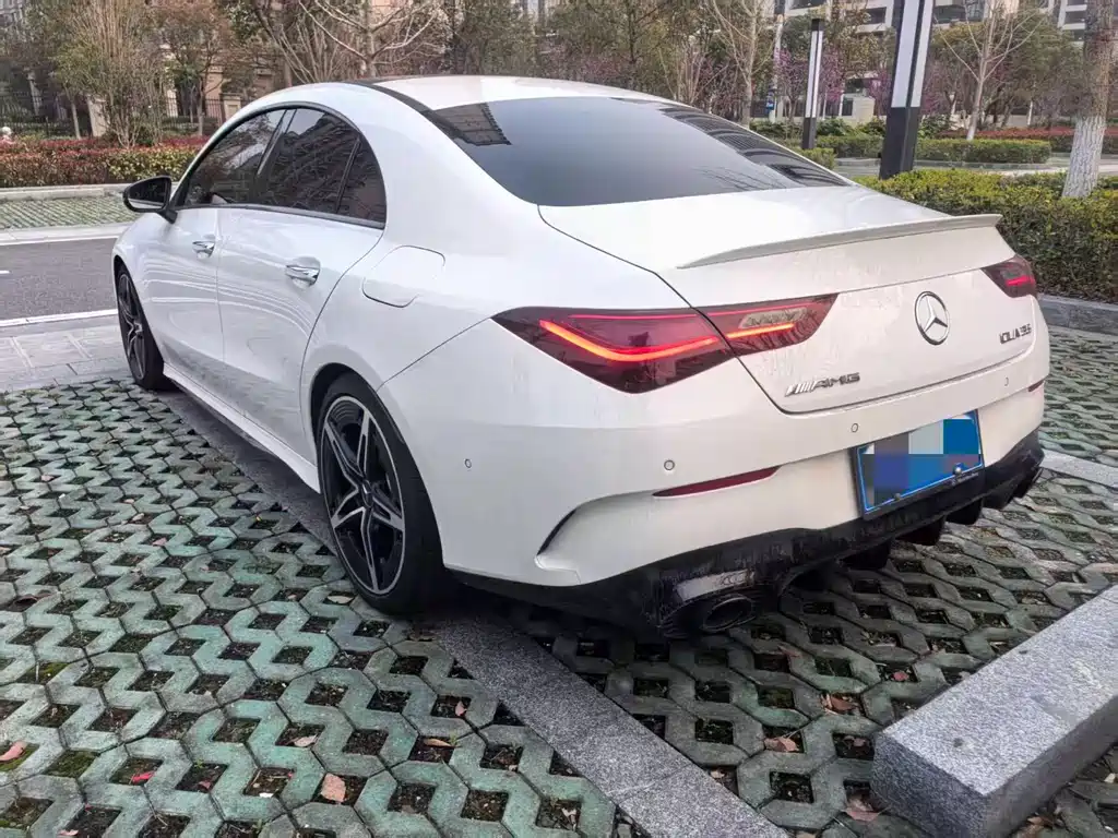 Mercedes-Benz CLA AMG 2024 — фото 4