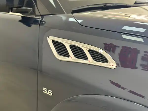 Infiniti QX80 2016