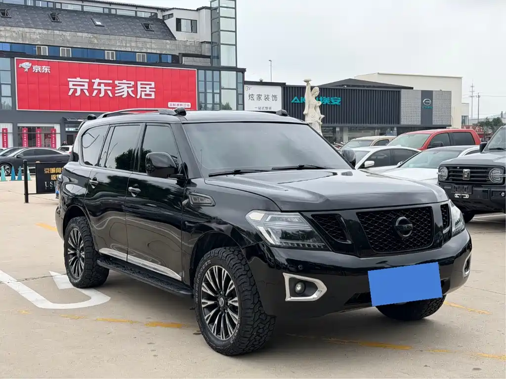 Nissan Patrol 2017 — фото 1