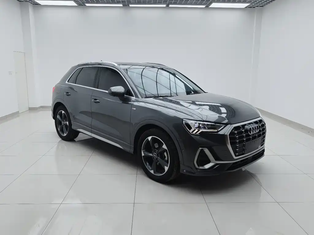 Audi Q3 2022