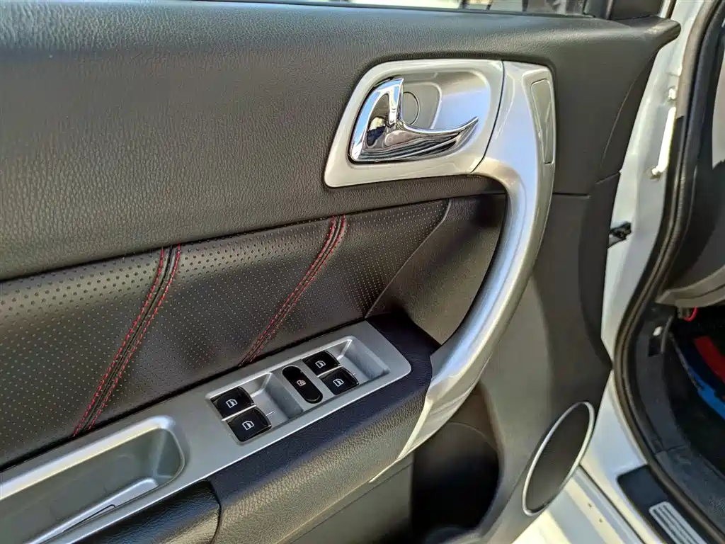 Haval H6 2016 — фото 15