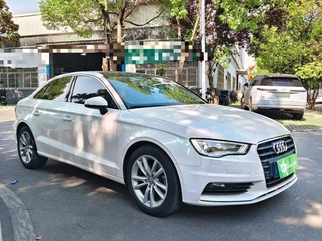 Audi A3 2017 — фото 4