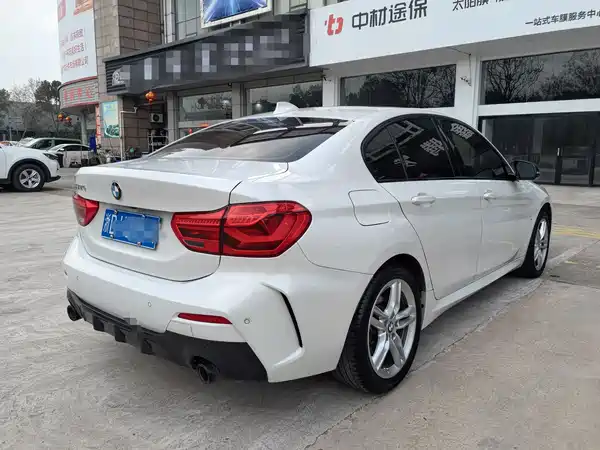 BMW 1 Series 2022