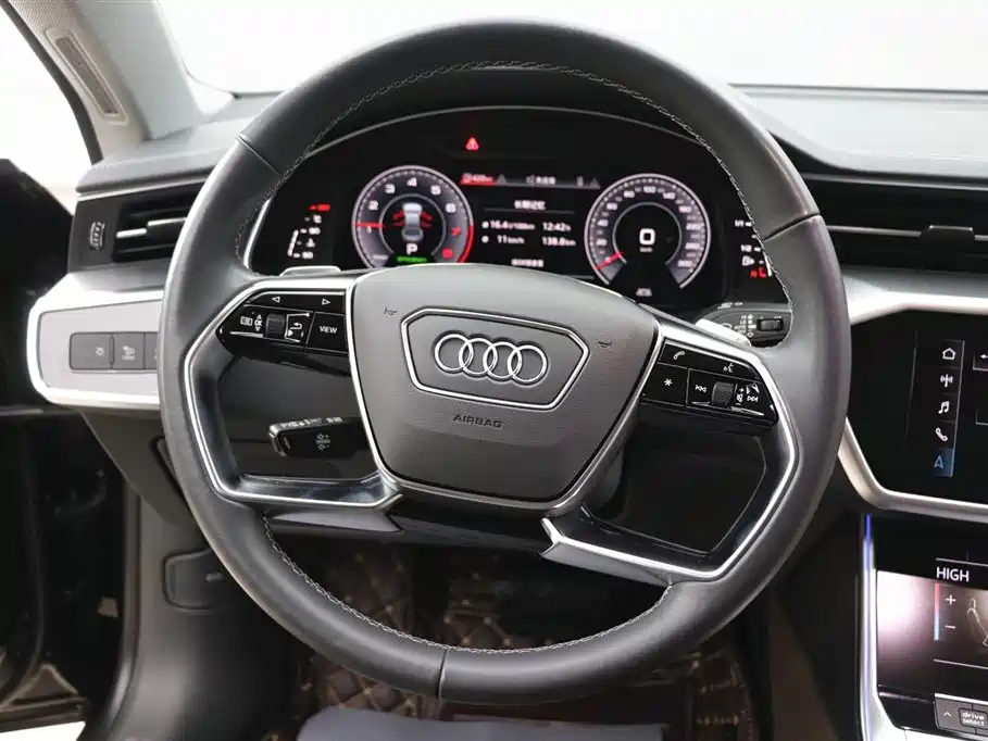 Audi A7L 2022 — фото 15