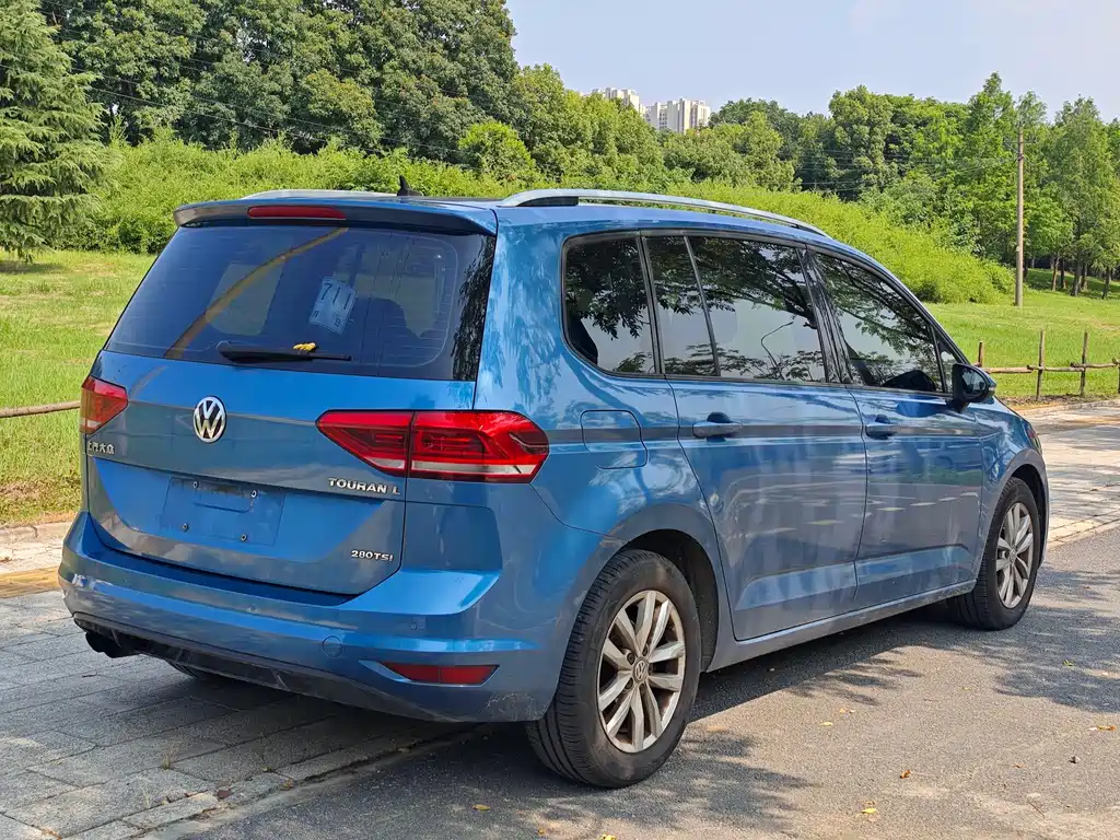 Volkswagen Touran 2017