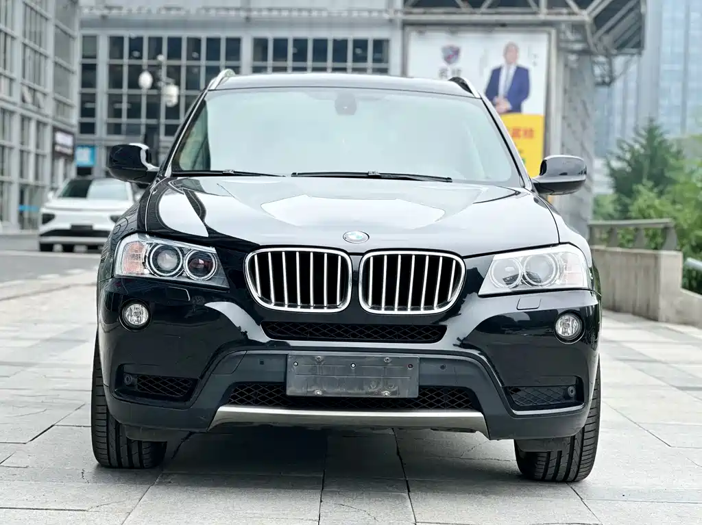 BMW X3 2012 — фото 2