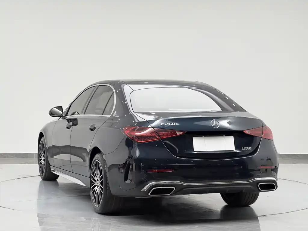 Mercedes-Benz C-Class 2024