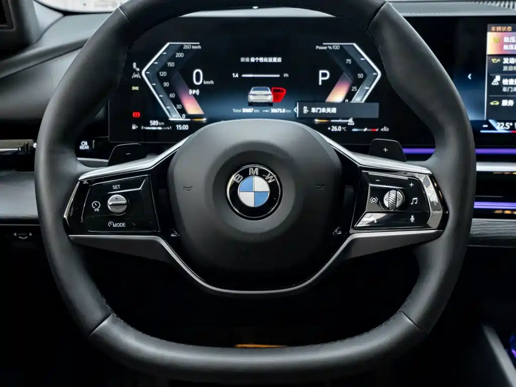 BMW 5 Series 2024 — фото 14