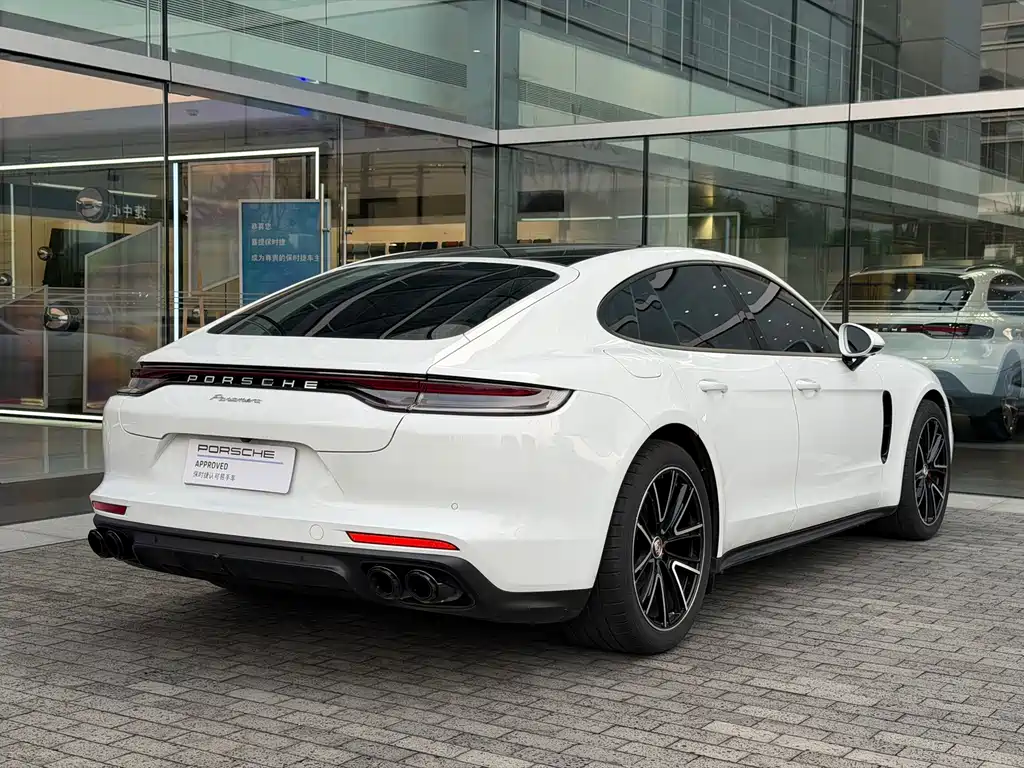 Porsche Panamera 2023 — фото 3