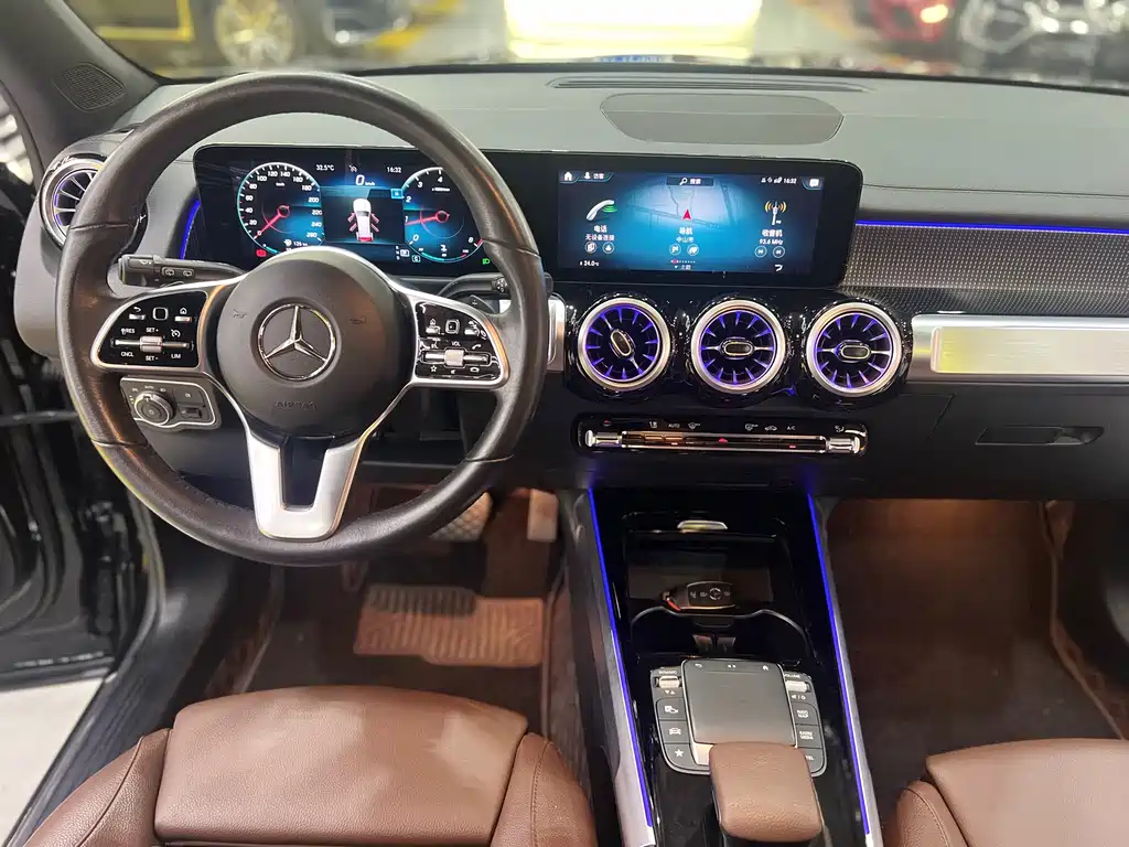 Mercedes-Benz GLB 2022 — фото 14