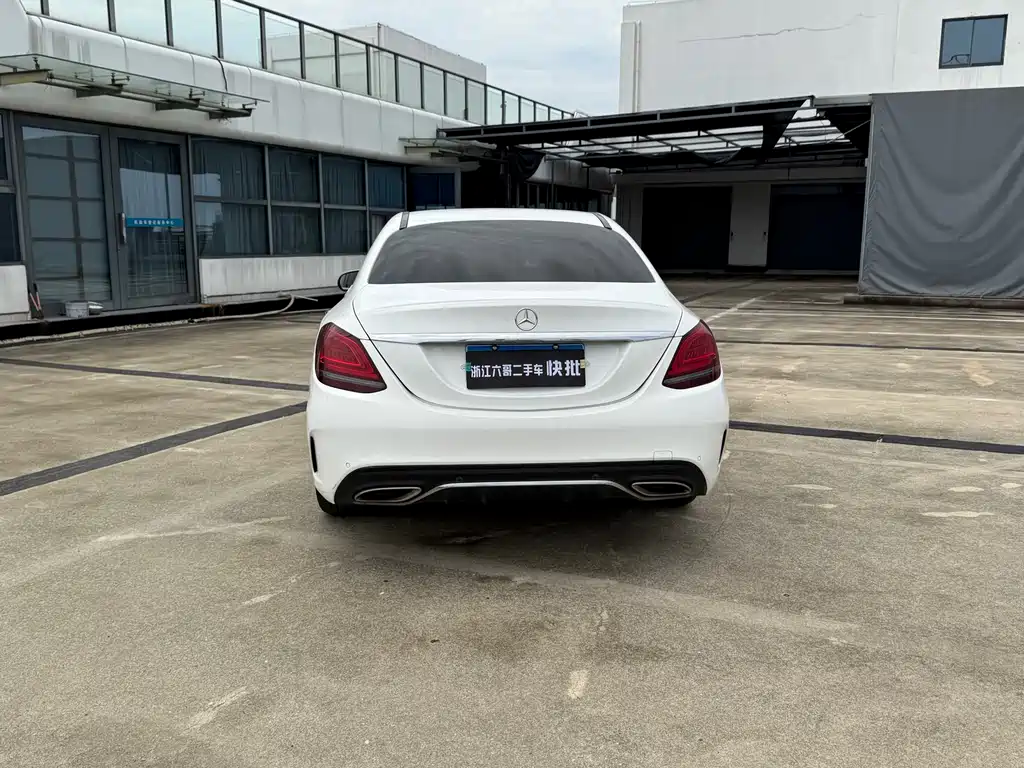 Mercedes-Benz C-Class 2019 — фото 12