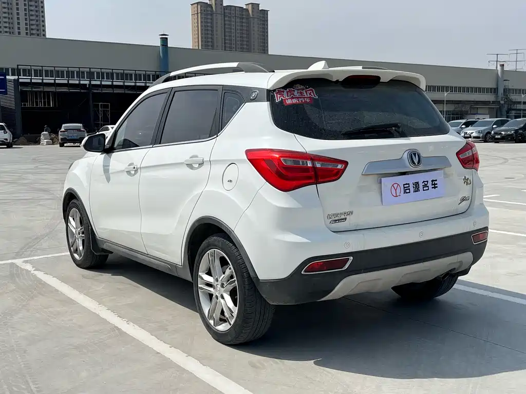 Changan CS35 2017 — фото 16