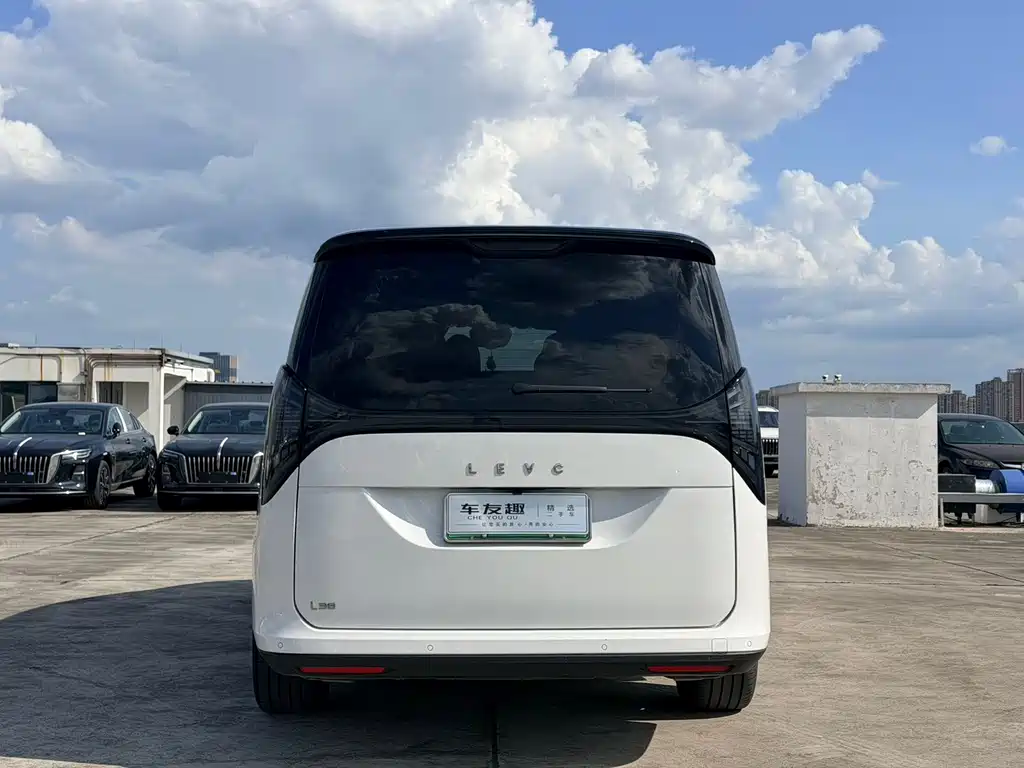 Geely Galaxy Yizhen L380 2024 — фото 5