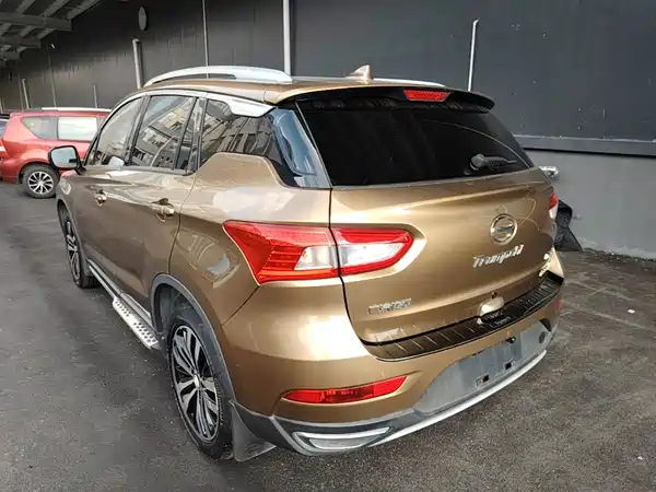 GAC Trumpchi GS4 2017