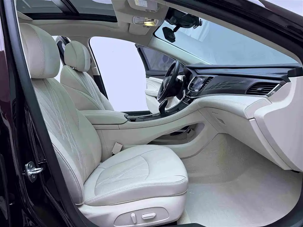 Buick LaCrosse 2022 — фото 10