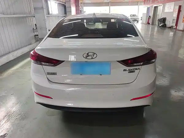 Hyundai Celesta 2018