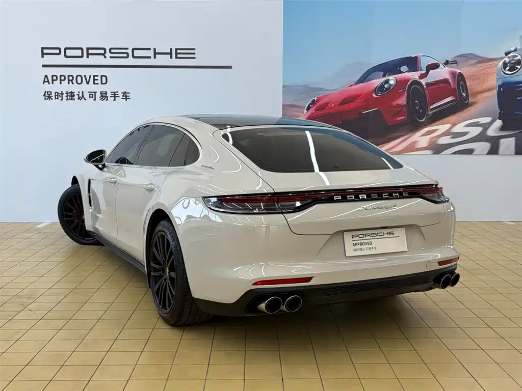 Porsche Panamera 2018 — фото 3