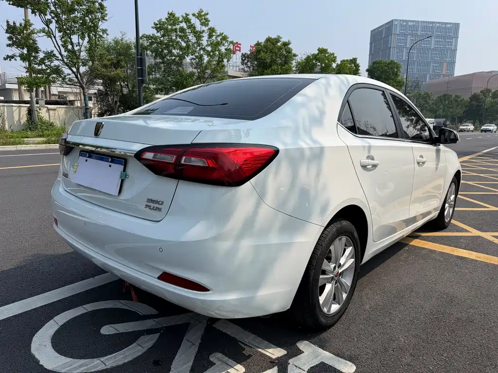 Roewe 360 2018