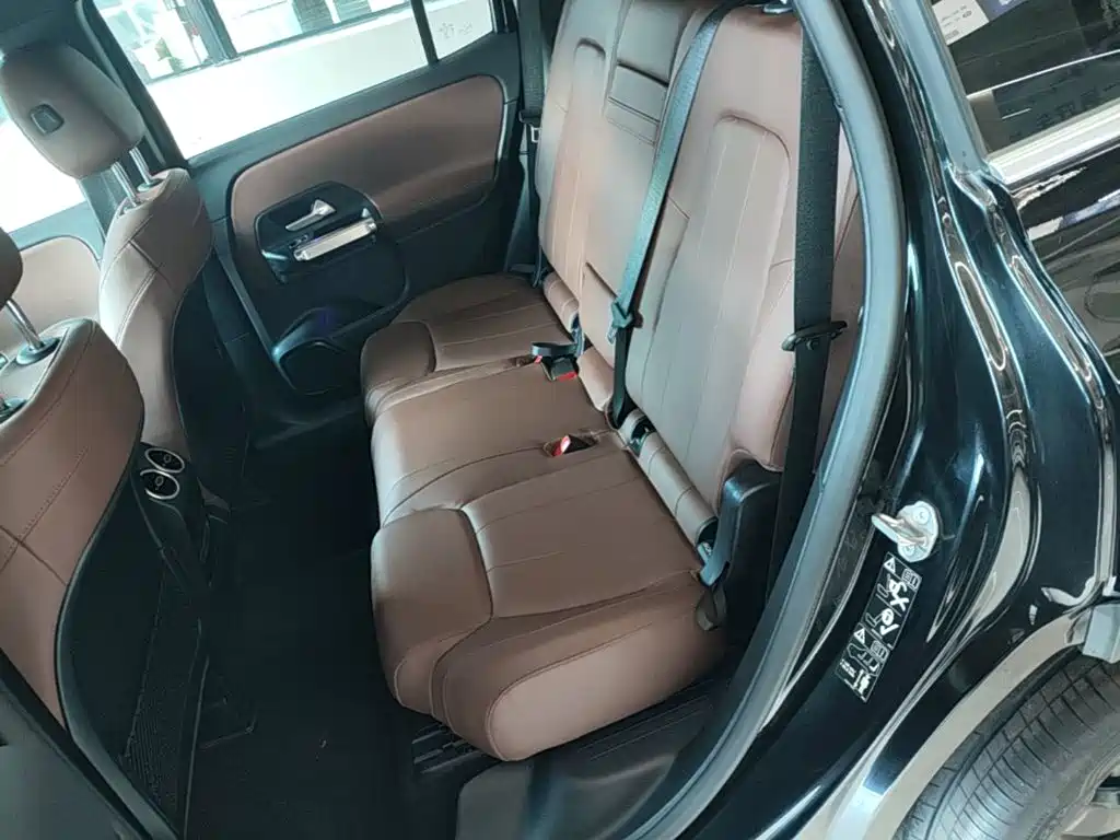 Mercedes-Benz GLB 2020 — фото 17