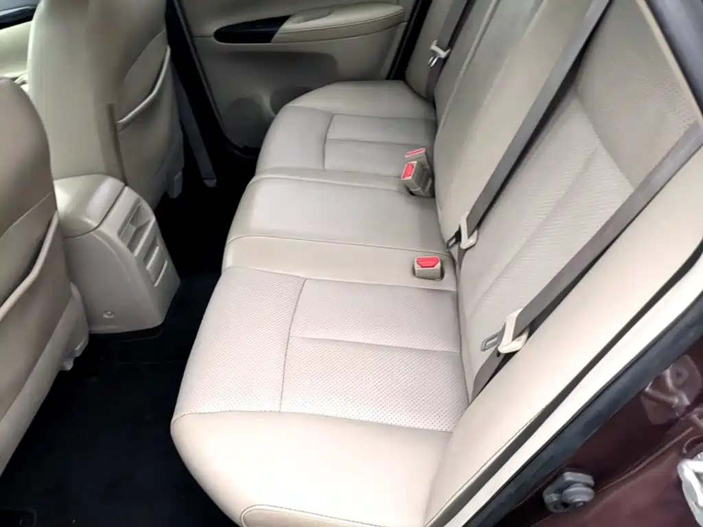 Nissan Sylphy 2018 — фото 17