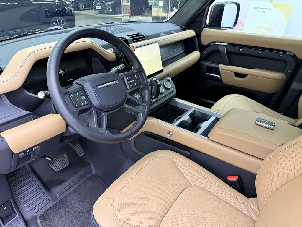 Land Rover Defender 2026 — фото 13