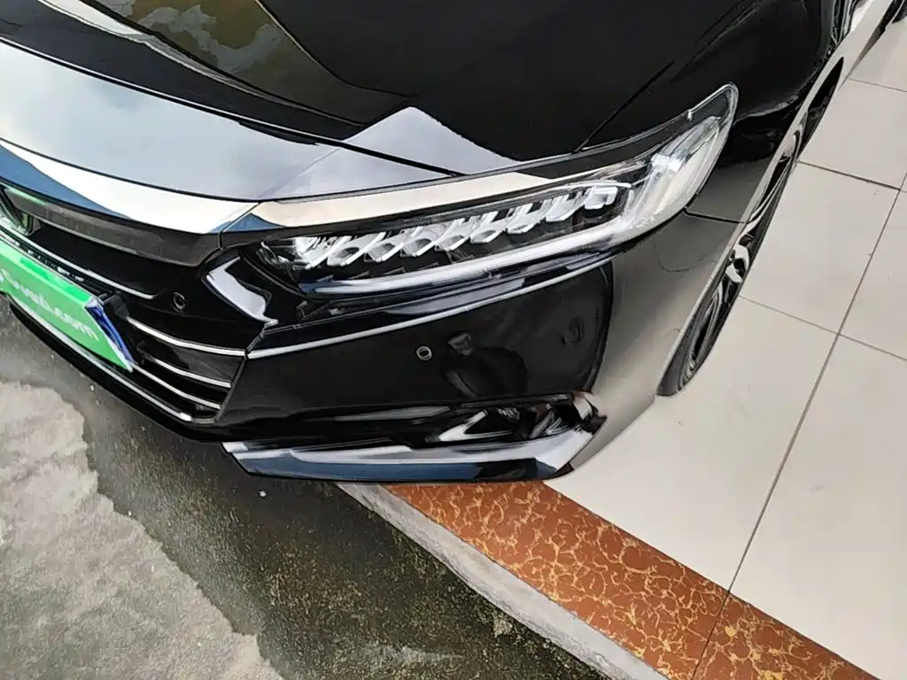 Honda Accord 2022 — фото 24