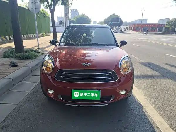 MINI Countryman 2015