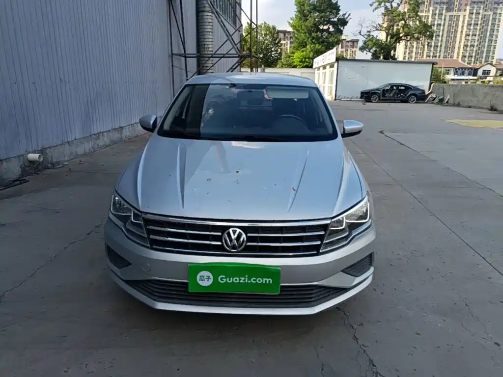 Volkswagen Jetta 2019 — фото 3