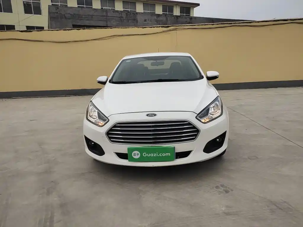 Ford Escort 2016