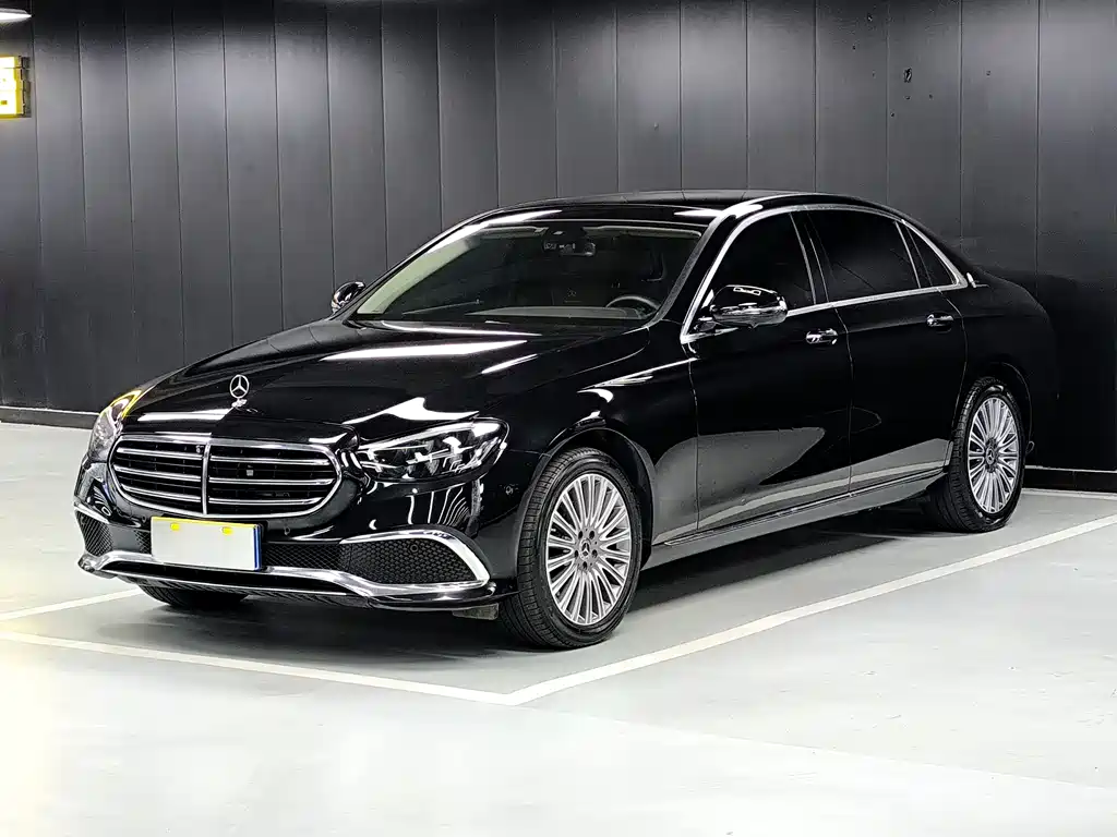 Mercedes-Benz E-Class 2021 — фото 1
