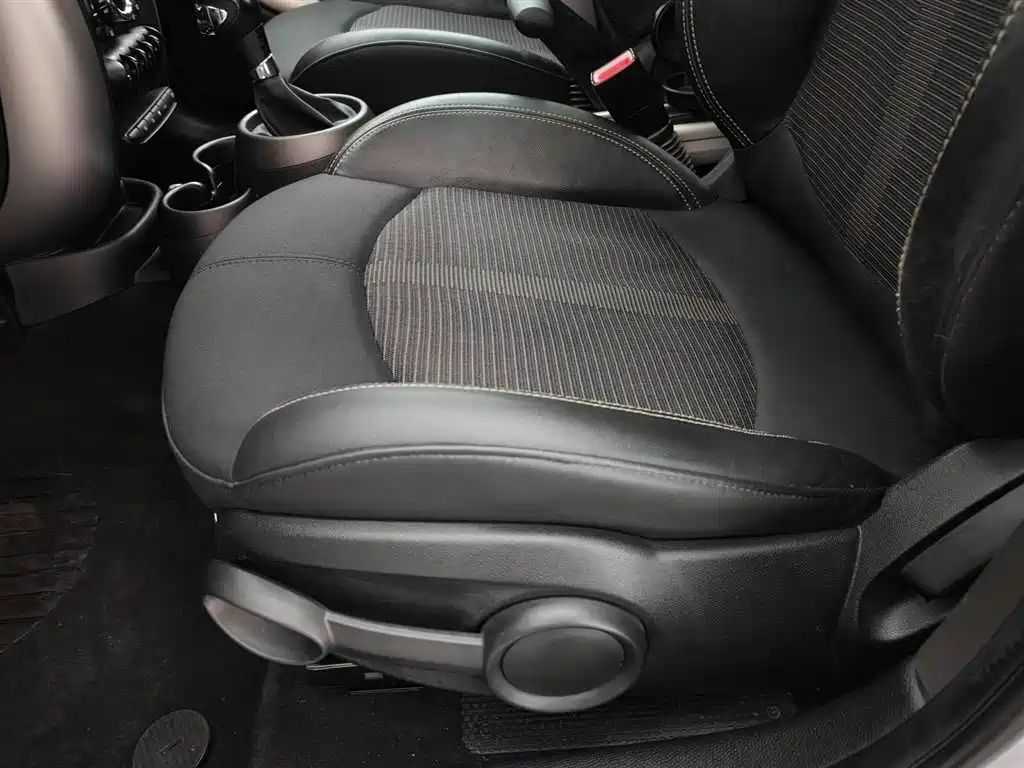 MINI Countryman 2012 — фото 20