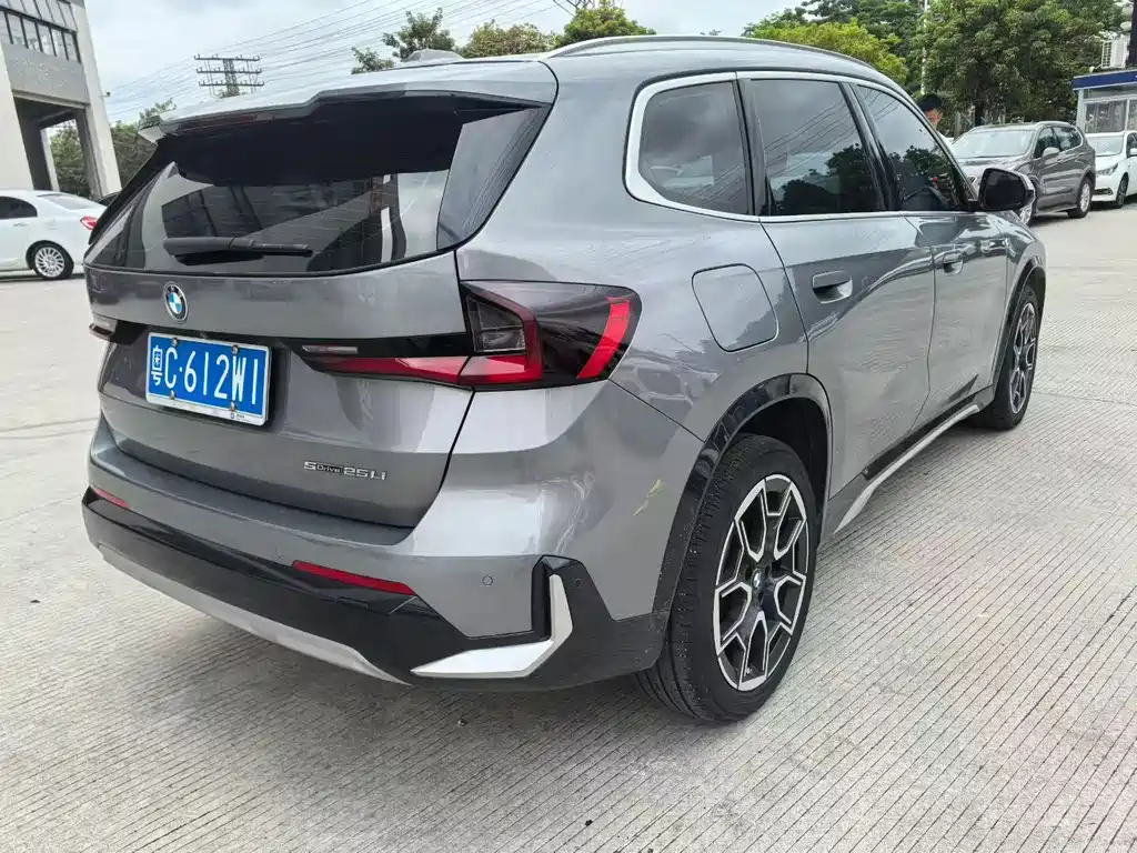 BMW X1 2023