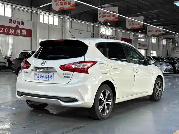 Nissan Tiida 2019