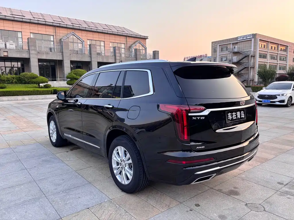 Cadillac XT6 2021
