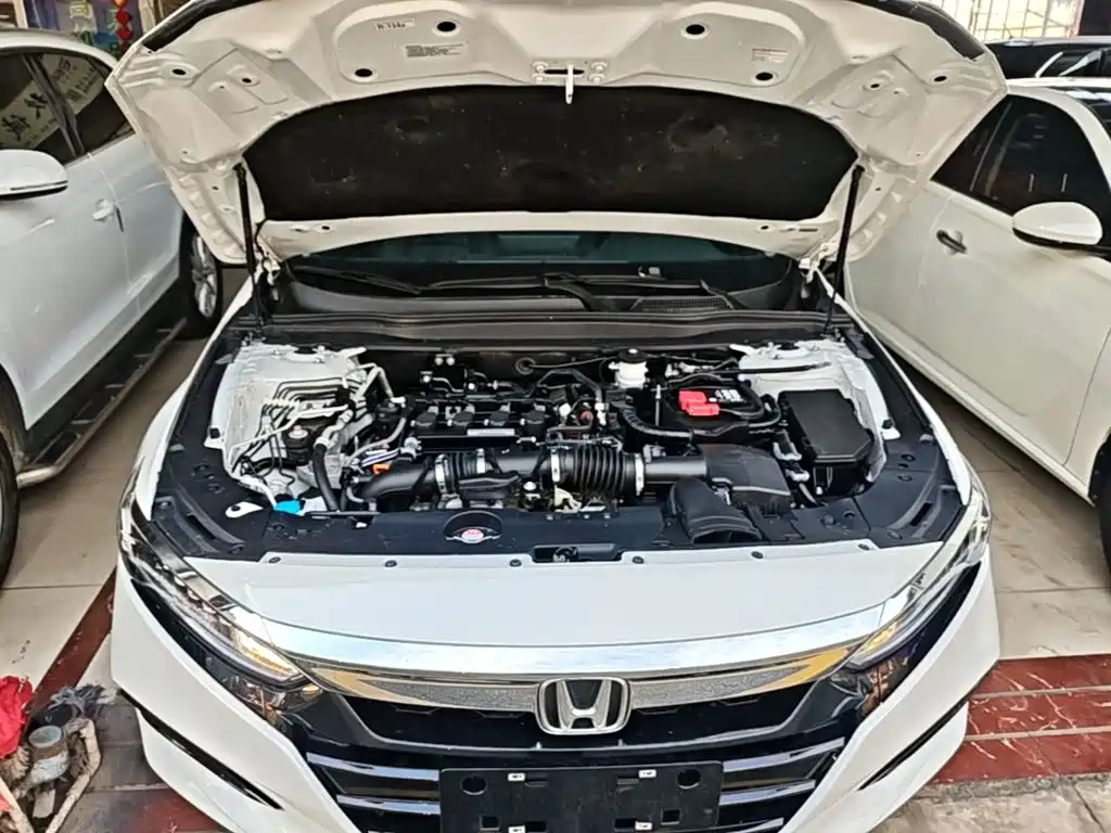 Honda Accord 2020 — фото 20