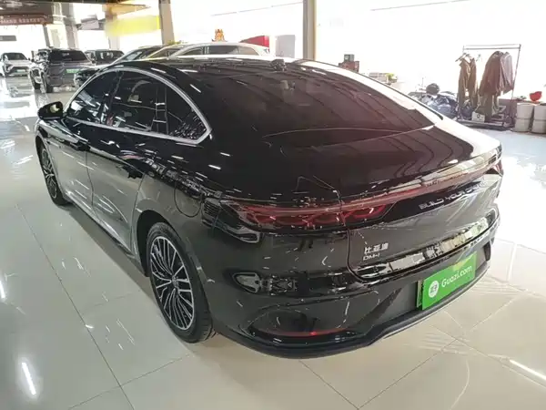 BYD Han 2025