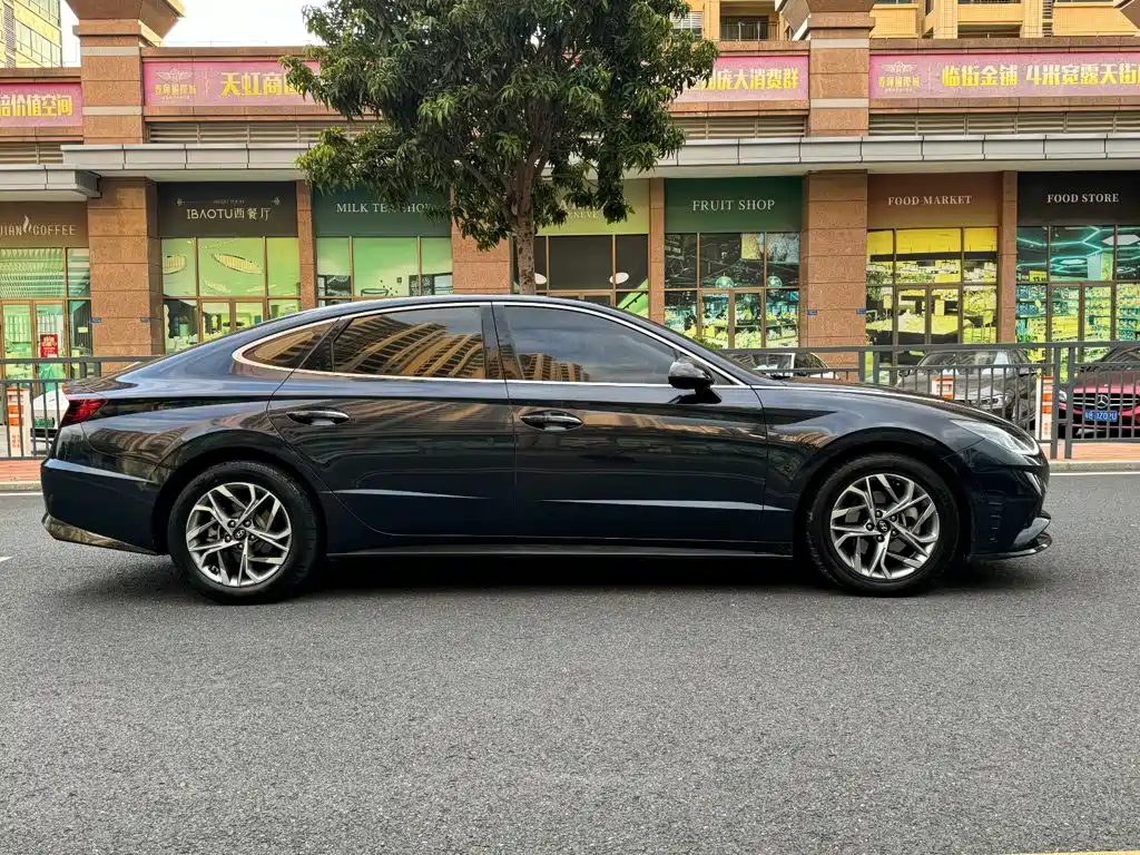 Hyundai Sonata 2020 — фото 10
