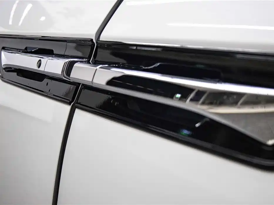 Honda Elysion 2016 — фото 11