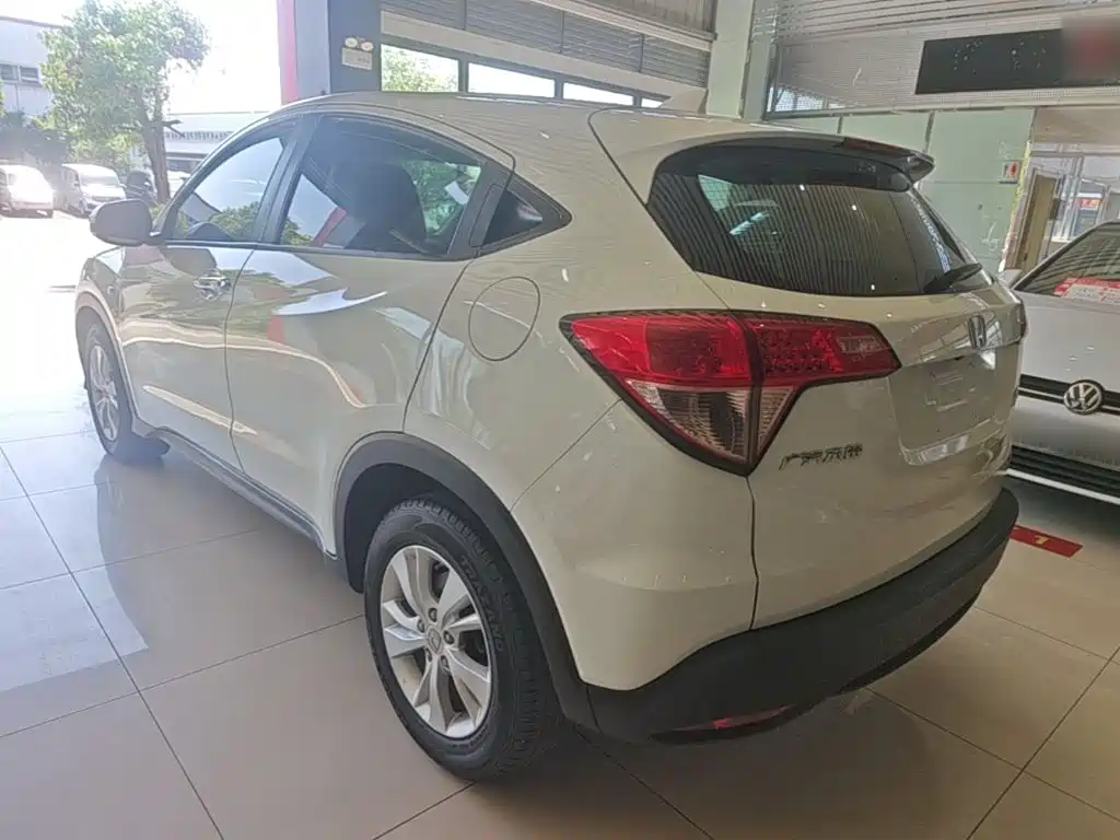 Honda Vezel 2015 — фото 5