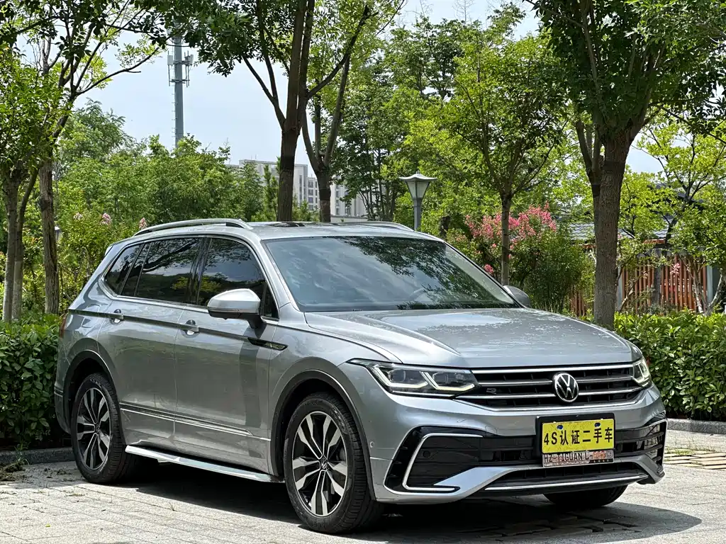 Volkswagen Tiguan L 2021