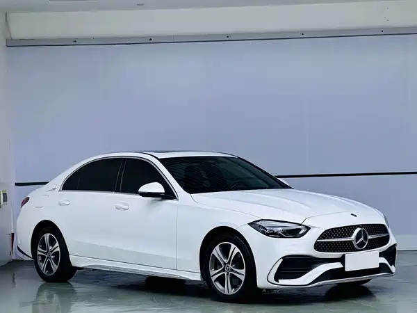 Mercedes-Benz C-Class 2022