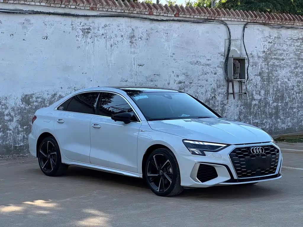 Audi A3 2022 — фото 3