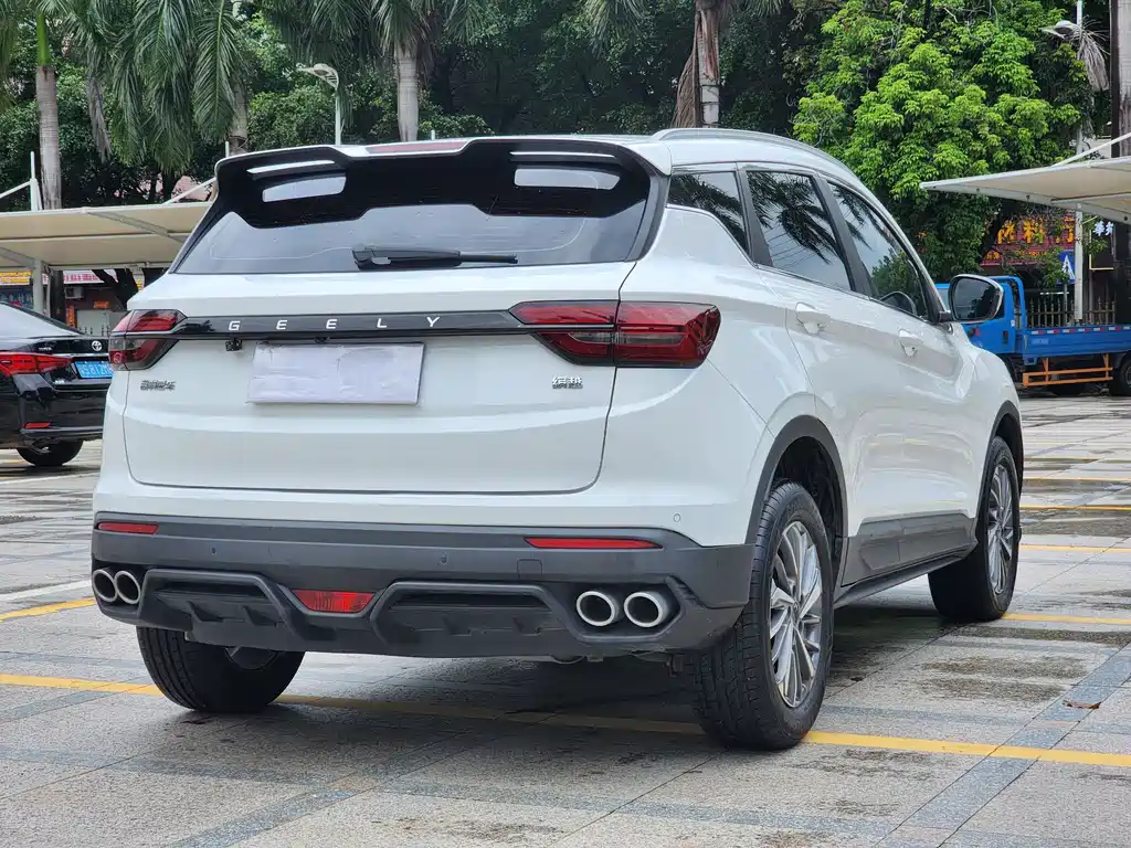 Geely Binyue 2022
