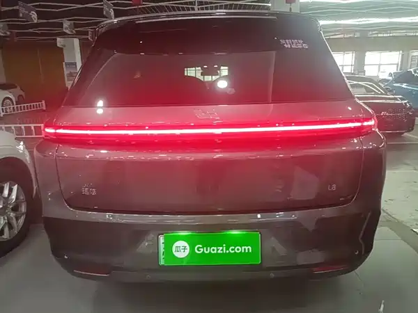 Li Auto L8 2023