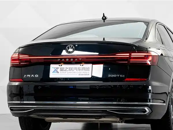 Volkswagen Passat 2023