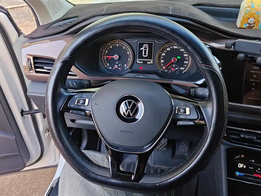 Volkswagen Tharu 2021 — фото 15