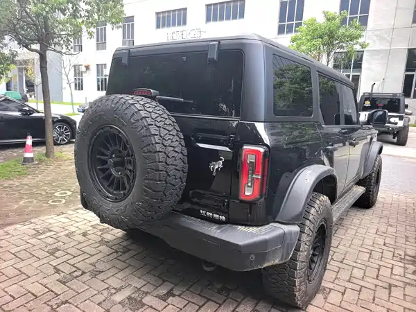 Ford Bronco 2025
