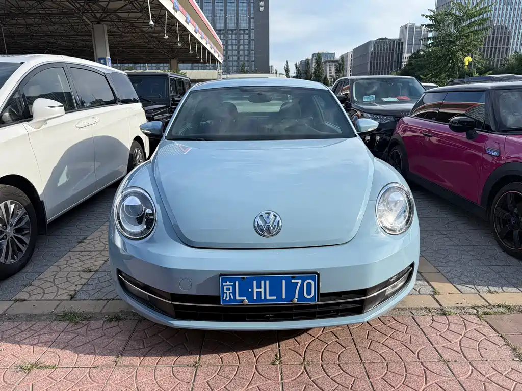 Volkswagen Beetle 2014