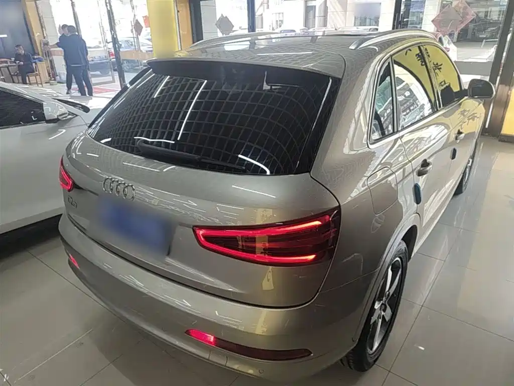 Audi Q3 2013